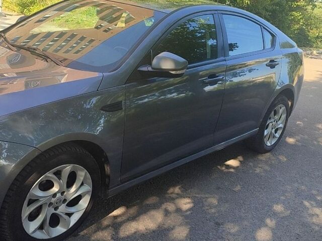 Сірий МГ 6, об'ємом двигуна 1.8 л та пробігом 316 тис. км за 4700 $, фото 1 на Automoto.ua