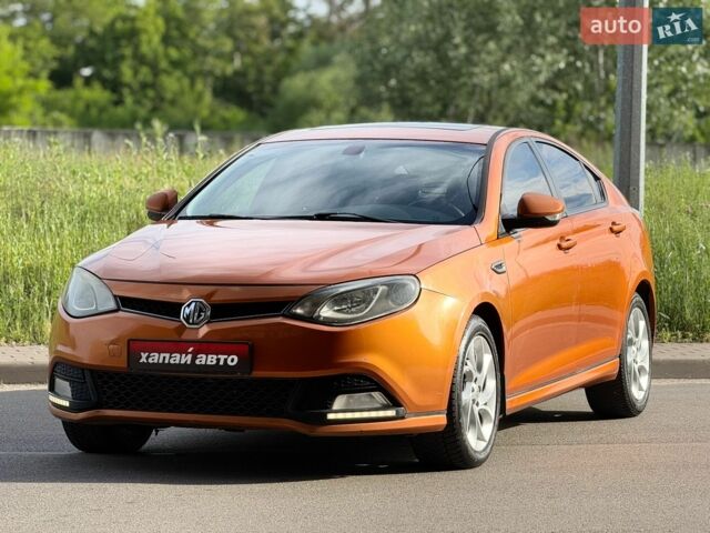 Помаранчевий МГ 6, об'ємом двигуна 1.8 л та пробігом 191 тис. км за 5400 $, фото 1 на Automoto.ua