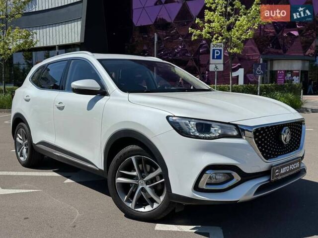 Белый МГ HS, объемом двигателя 1.49 л и пробегом 36 тыс. км за 18490 $, фото 1 на Automoto.ua