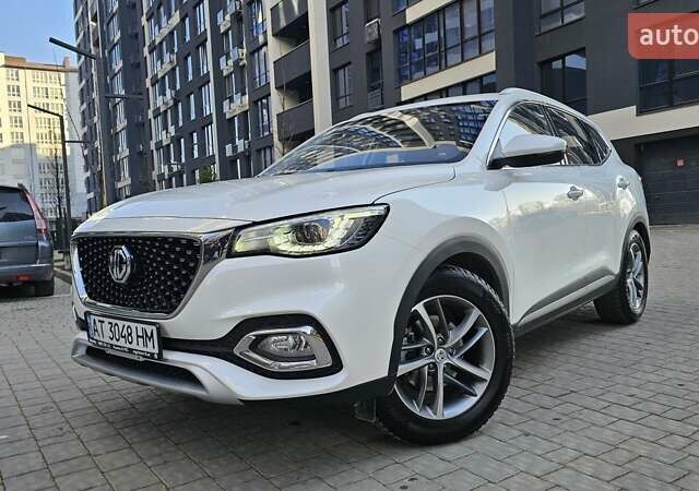 Белый МГ HS, объемом двигателя 1.49 л и пробегом 49 тыс. км за 17500 $, фото 1 на Automoto.ua