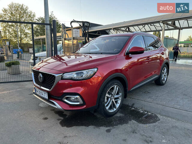 Красный МГ HS, объемом двигателя 1.5 л и пробегом 15 тыс. км за 17700 $, фото 1 на Automoto.ua