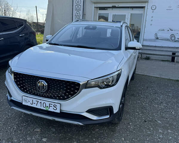 Белый МГ ZS EV, объемом двигателя 0 л и пробегом 112 тыс. км за 11500 $, фото 1 на Automoto.ua