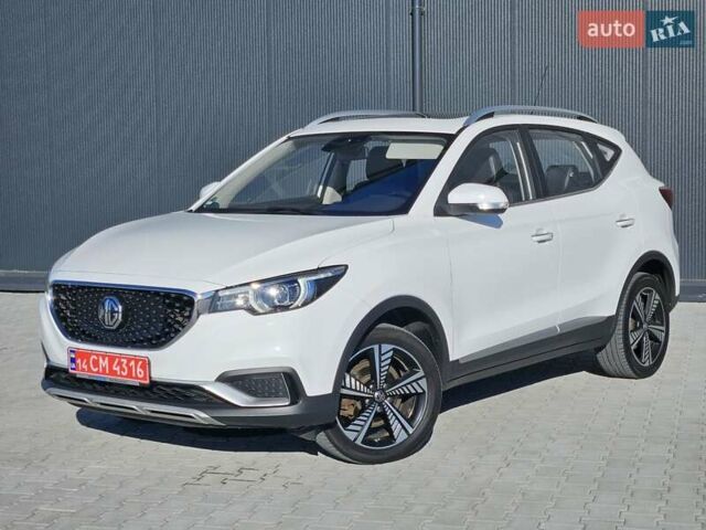 Белый МГ ZS EV, объемом двигателя 0 л и пробегом 62 тыс. км за 13700 $, фото 1 на Automoto.ua