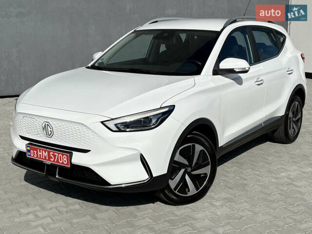 Белый МГ ZS EV, объемом двигателя 0 л и пробегом 77 тыс. км за 15799 $, фото 1 на Automoto.ua