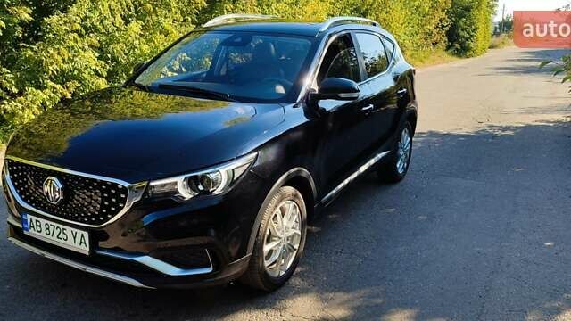 Черный МГ ZS EV, объемом двигателя 0 л и пробегом 41 тыс. км за 14000 $, фото 1 на Automoto.ua