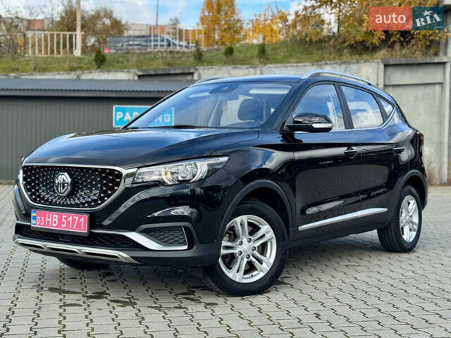 Чорний МГ ZS EV, об'ємом двигуна 0 л та пробігом 95 тис. км за 12850 $, фото 1 на Automoto.ua