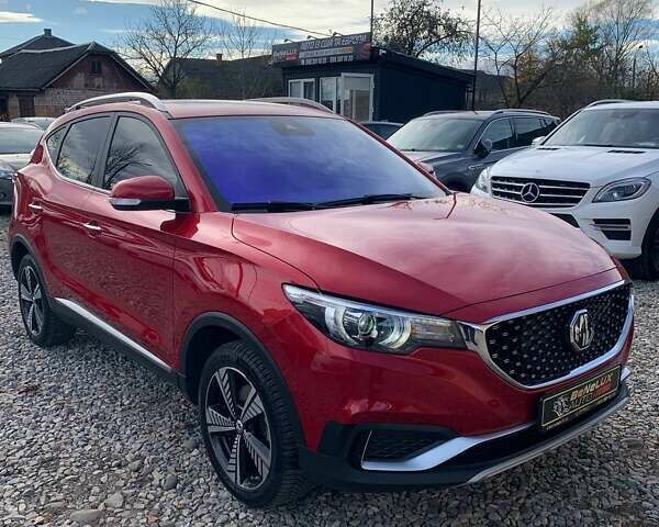 Красный МГ ZS EV, объемом двигателя 0 л и пробегом 77 тыс. км за 14299 $, фото 1 на Automoto.ua
