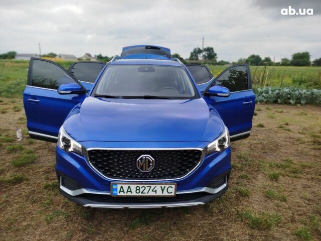 Синий МГ ZS EV, объемом двигателя 0 л и пробегом 24 тыс. км за 14000 $, фото 1 на Automoto.ua