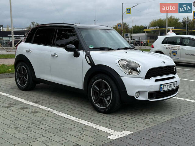 Белый Мини Клабмен, объемом двигателя 2 л и пробегом 209 тыс. км за 12999 $, фото 1 на Automoto.ua
