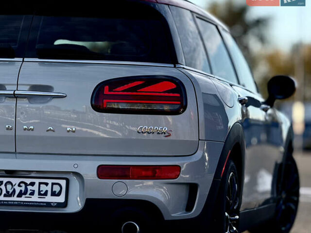 Белый Мини Клабмен, объемом двигателя 2 л и пробегом 70 тыс. км за 22000 $, фото 1 на Automoto.ua