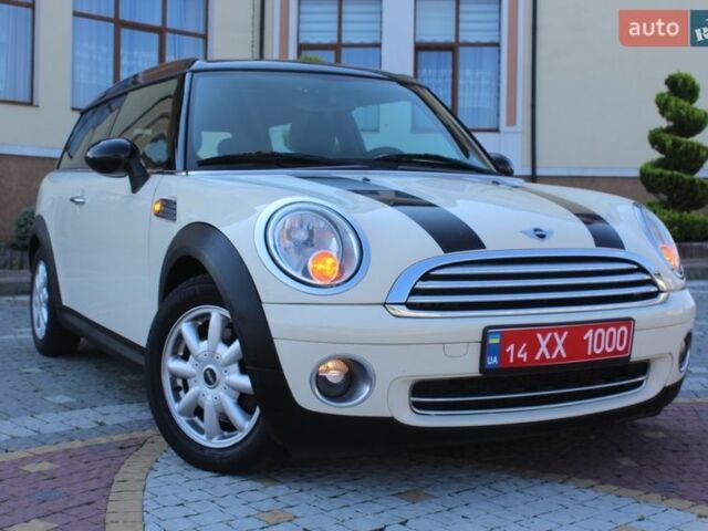 Бежевый Мини Клабмен, объемом двигателя 1.6 л и пробегом 267 тыс. км за 7590 $, фото 1 на Automoto.ua
