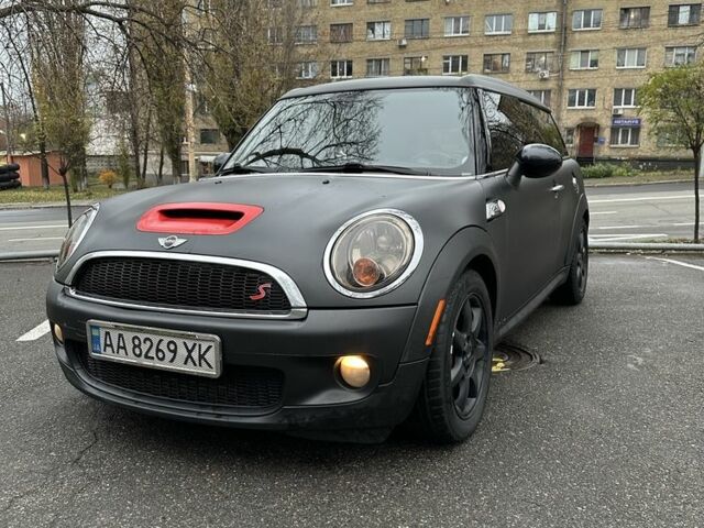 Черный Мини Клабмен, объемом двигателя 1.6 л и пробегом 279 тыс. км за 5500 $, фото 1 на Automoto.ua