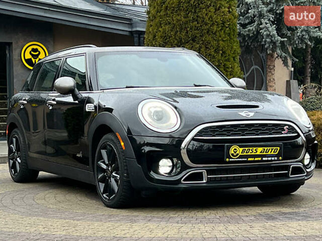 Черный Мини Клабмен, объемом двигателя 1.5 л и пробегом 136 тыс. км за 15999 $, фото 1 на Automoto.ua