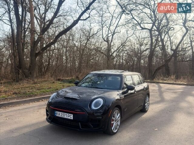 Чорний Міні Клубмен, об'ємом двигуна 2 л та пробігом 82 тис. км за 20000 $, фото 1 на Automoto.ua