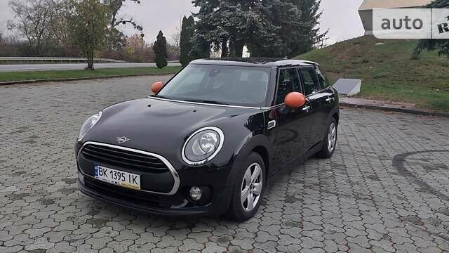 Чорний Міні Clubman, об'ємом двигуна 1.5 л та пробігом 191 тис. км за 12200 $, фото 1 на Automoto.ua