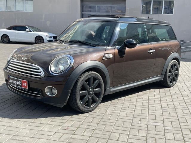 Коричневий Міні Clubman, об'ємом двигуна 1.6 л та пробігом 118 тис. км за 6990 $, фото 1 на Automoto.ua