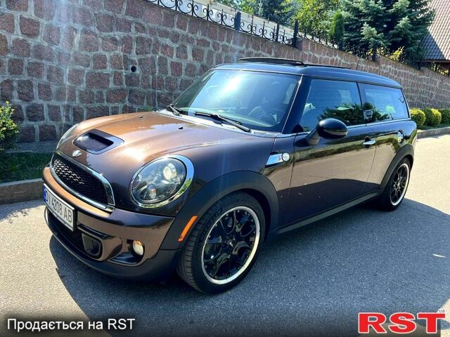 Коричневый Мини Клабмен, объемом двигателя 1.6 л и пробегом 191 тыс. км за 8500 $, фото 1 на Automoto.ua