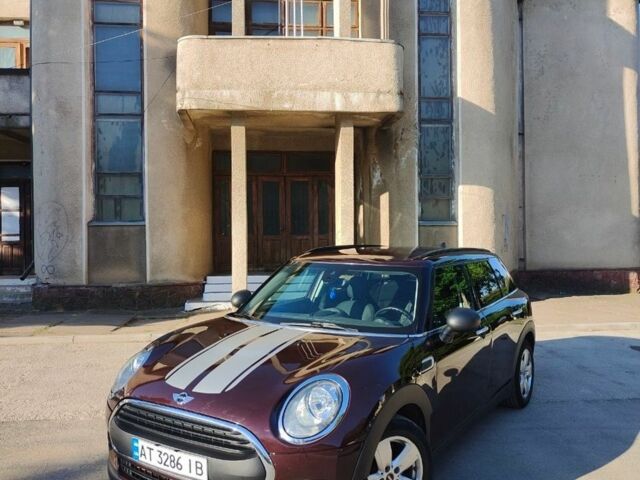 Червоний Міні Клубмен, об'ємом двигуна 1.5 л та пробігом 236 тис. км за 11390 $, фото 1 на Automoto.ua