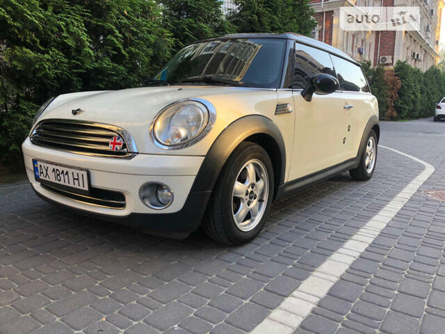 Міні Clubman, об'ємом двигуна 1.6 л та пробігом 208 тис. км за 6900 $, фото 1 на Automoto.ua