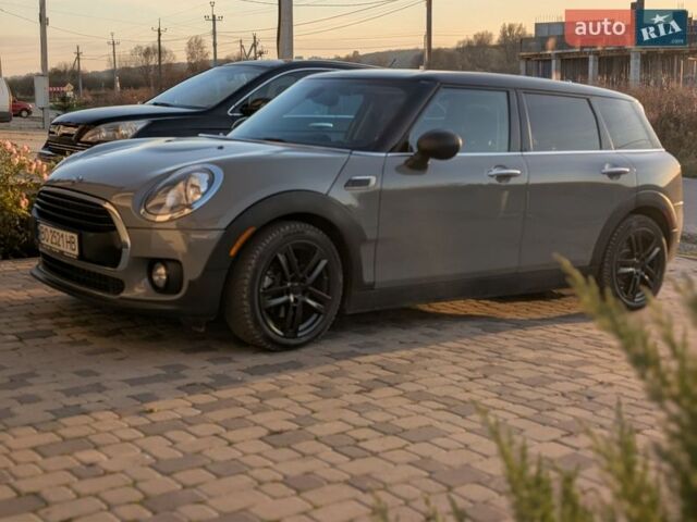 Сірий Міні Клубмен, об'ємом двигуна 1.5 л та пробігом 126 тис. км за 16900 $, фото 1 на Automoto.ua