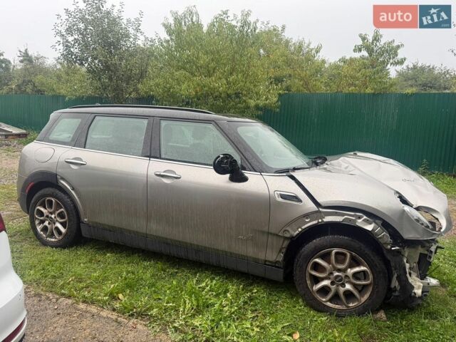 Сірий Міні Клубмен, об'ємом двигуна 1.5 л та пробігом 68 тис. км за 7900 $, фото 1 на Automoto.ua