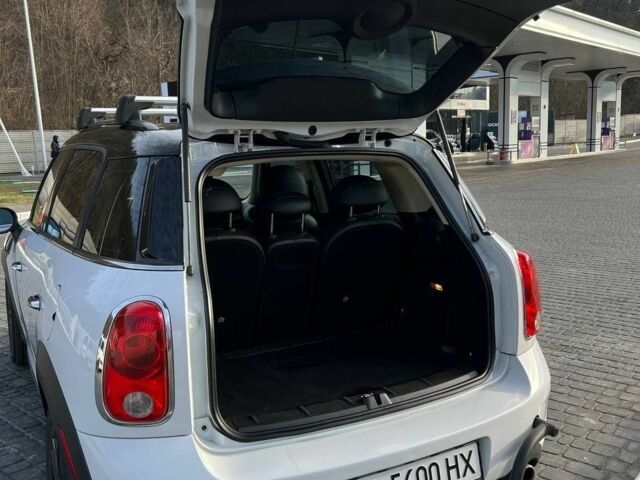 Белый Мини Купер С, объемом двигателя 1.6 л и пробегом 175 тыс. км за 9819 $, фото 1 на Automoto.ua