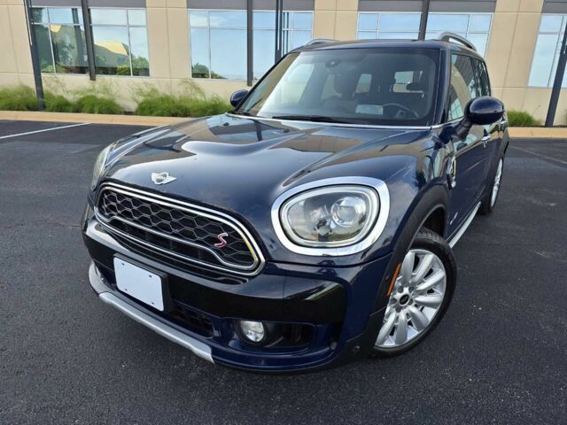 Чорний Міні Cooper S, об'ємом двигуна 2 л та пробігом 67 тис. км за 9200 $, фото 1 на Automoto.ua