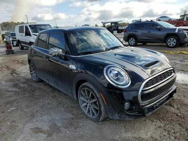 Чорний Міні Cooper S, об'ємом двигуна 2 л та пробігом 17 тис. км за 6900 $, фото 1 на Automoto.ua