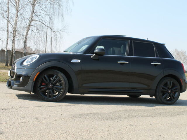 Чорний Міні Cooper S, об'ємом двигуна 2 л та пробігом 31 тис. км за 34000 $, фото 1 на Automoto.ua