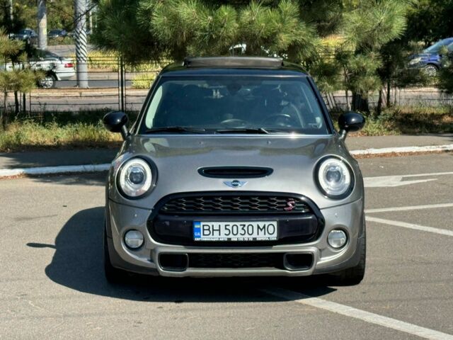Коричневий Міні Cooper S, об'ємом двигуна 2 л та пробігом 80 тис. км за 15999 $, фото 1 на Automoto.ua