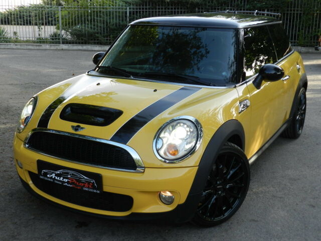 Жовтий Міні Cooper S, об'ємом двигуна 1.6 л та пробігом 65 тис. км за 12500 $, фото 1 на Automoto.ua