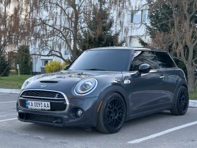 Сірий Міні Cooper S, об'ємом двигуна 2 л та пробігом 140 тис. км за 11309 $, фото 1 на Automoto.ua