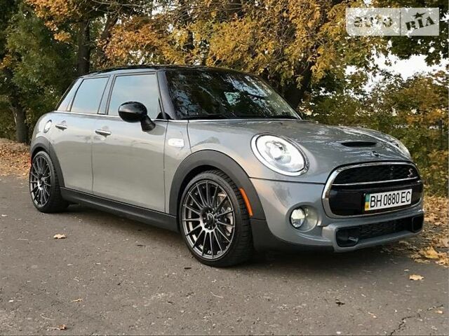 Сірий Міні Cooper S, об'ємом двигуна 2 л та пробігом 11 тис. км за 25000 $, фото 1 на Automoto.ua