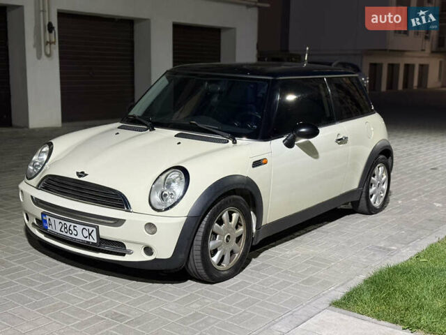 Білий Міні Cooper, об'ємом двигуна 1.6 л та пробігом 193 тис. км за 5999 $, фото 1 на Automoto.ua