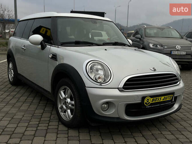 Білий Міні Cooper, об'ємом двигуна 1.6 л та пробігом 267 тис. км за 9700 $, фото 1 на Automoto.ua