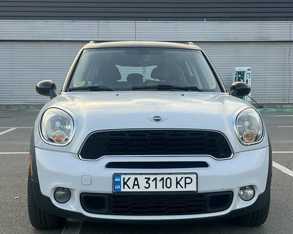 Білий Міні Cooper, об'ємом двигуна 1.6 л та пробігом 150 тис. км за 8900 $, фото 1 на Automoto.ua