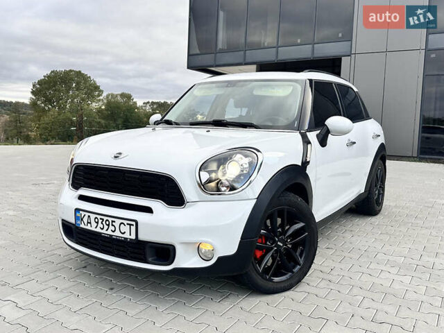 Білий Міні Cooper, об'ємом двигуна 1.6 л та пробігом 160 тис. км за 9800 $, фото 1 на Automoto.ua