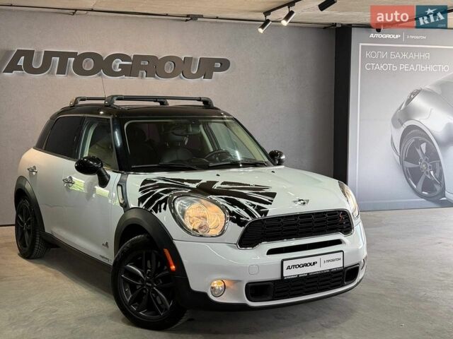 Білий Міні Cooper, об'ємом двигуна 1.6 л та пробігом 130 тис. км за 10900 $, фото 1 на Automoto.ua