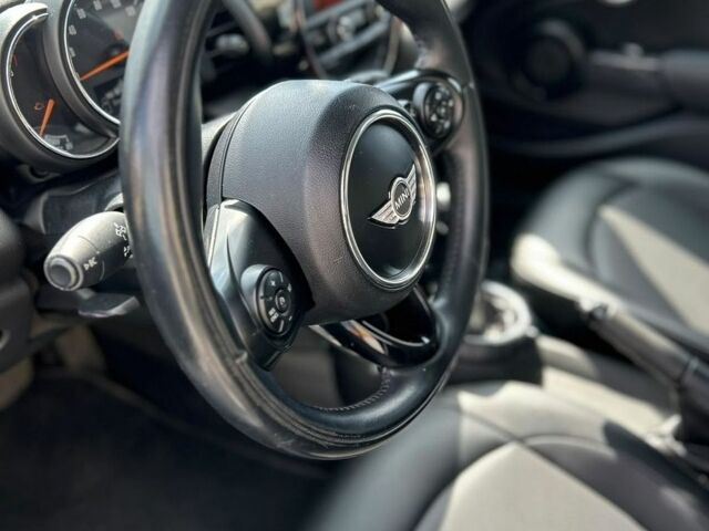 Білий Міні Cooper, об'ємом двигуна 0 л та пробігом 207 тис. км за 11499 $, фото 1 на Automoto.ua