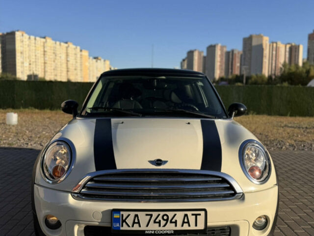 Бежевий Міні Cooper, об'ємом двигуна 1.6 л та пробігом 175 тис. км за 7300 $, фото 1 на Automoto.ua