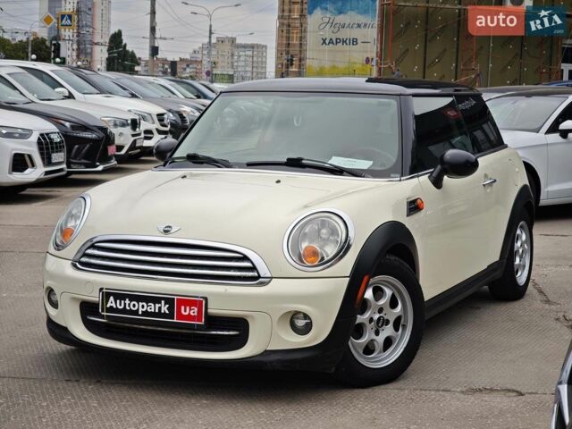 Бежевий Міні Cooper, об'ємом двигуна 1.6 л та пробігом 203 тис. км за 7690 $, фото 1 на Automoto.ua