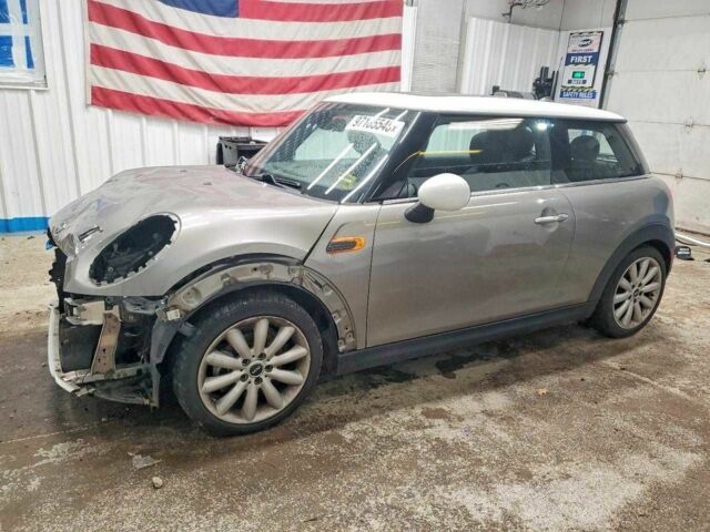Бежевий Міні Cooper, об'ємом двигуна 1.5 л та пробігом 124 тис. км за 2650 $, фото 1 на Automoto.ua