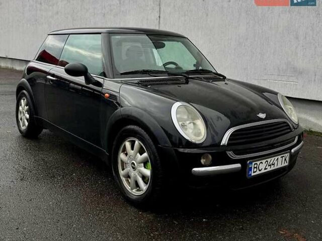 Чорний Міні Cooper, об'ємом двигуна 1.6 л та пробігом 275 тис. км за 4450 $, фото 1 на Automoto.ua