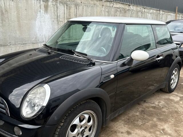 Чорний Міні Cooper, об'ємом двигуна 1.6 л та пробігом 300 тис. км за 3000 $, фото 1 на Automoto.ua