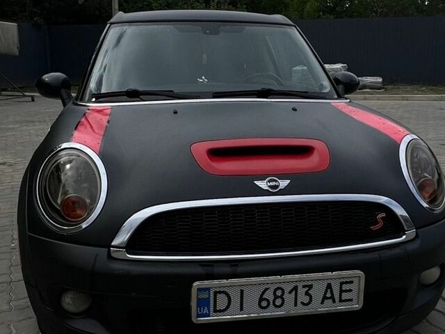 Чорний Міні Cooper, об'ємом двигуна 1.6 л та пробігом 287 тис. км за 6500 $, фото 1 на Automoto.ua