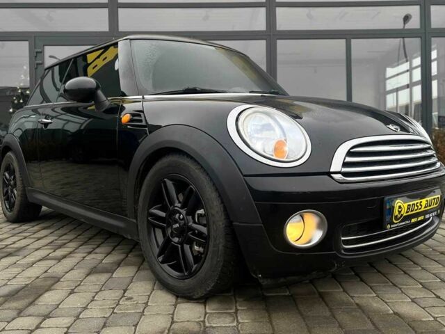Черный Мини Купер, объемом двигателя 0 л и пробегом 223 тыс. км за 7000 $, фото 1 на Automoto.ua