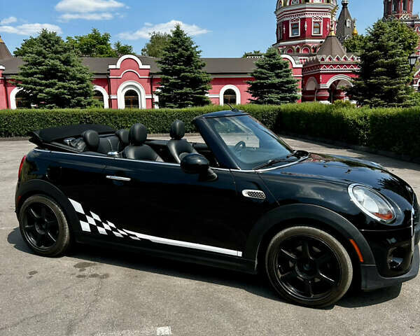 Черный Мини Купер, объемом двигателя 1.5 л и пробегом 140 тыс. км за 14200 $, фото 1 на Automoto.ua