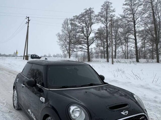 Чорний Міні Cooper, об'ємом двигуна 2 л та пробігом 86 тис. км за 15200 $, фото 1 на Automoto.ua