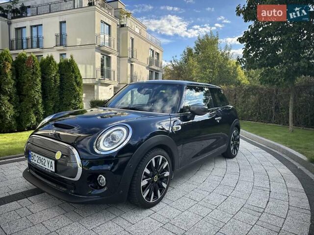 Чорний Міні Cooper, об'ємом двигуна 0 л та пробігом 21 тис. км за 16500 $, фото 1 на Automoto.ua