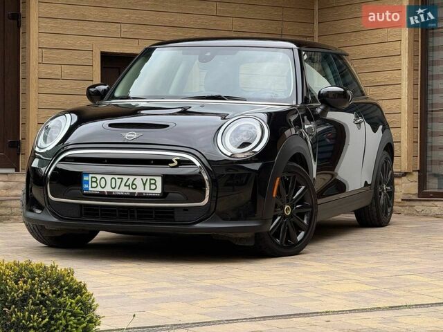 Чорний Міні Cooper, об'ємом двигуна 0 л та пробігом 38 тис. км за 16300 $, фото 1 на Automoto.ua